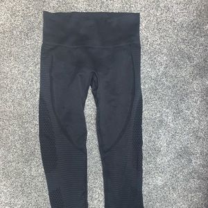 ZYIA Seamless Black Leggings